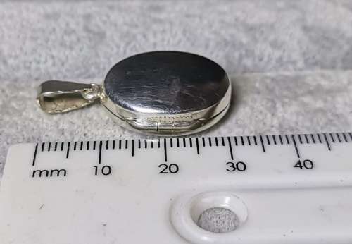 Discount!!! Silver Locket Pendant