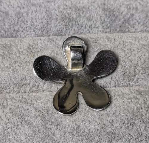Silver Flower Pendant