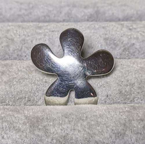 Silver Flower Pendant