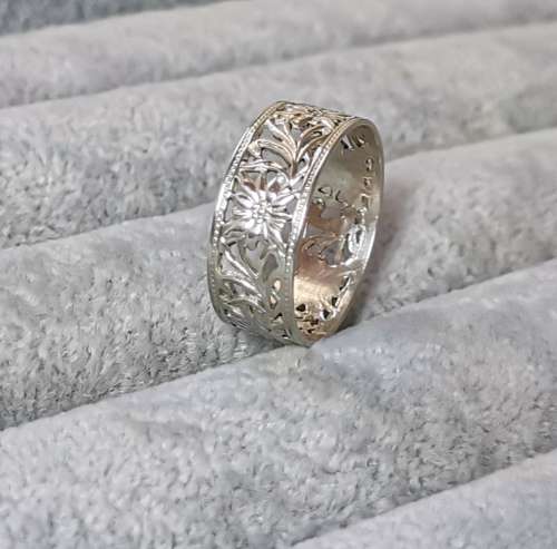 Silver Flower Ring