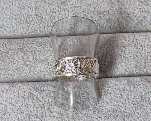 Silver Flower Ring