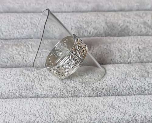 Silver Flower Ring