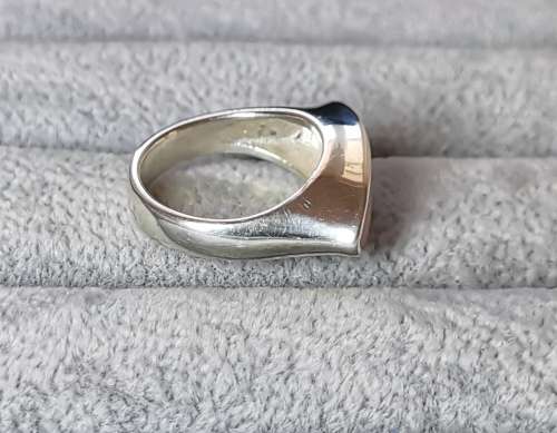 Stunning Silver Ring