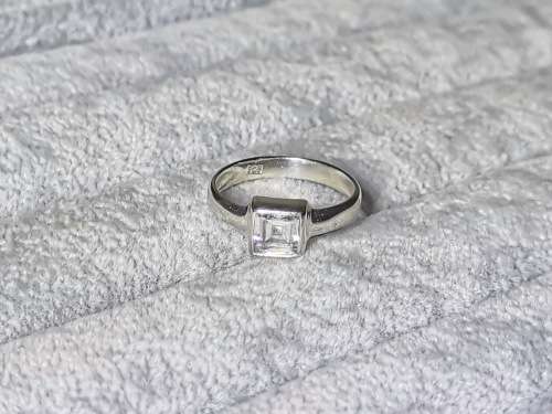 Silver Solitaire Ring