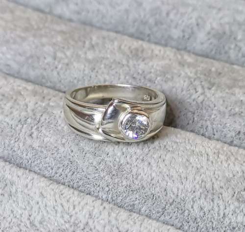 Silver Solitaire Ring