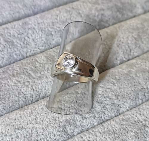 Silver Solitaire Ring