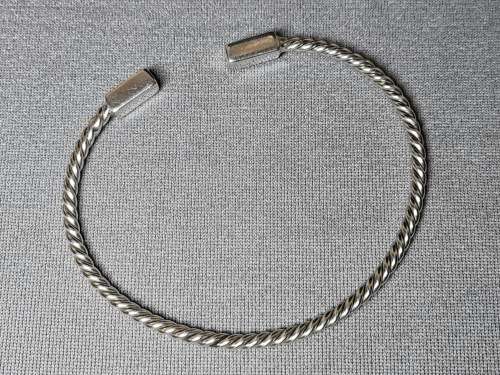 Stunning Silver Bangle