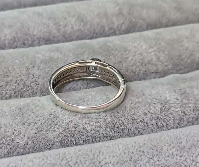 Gorgeous Silver Ring