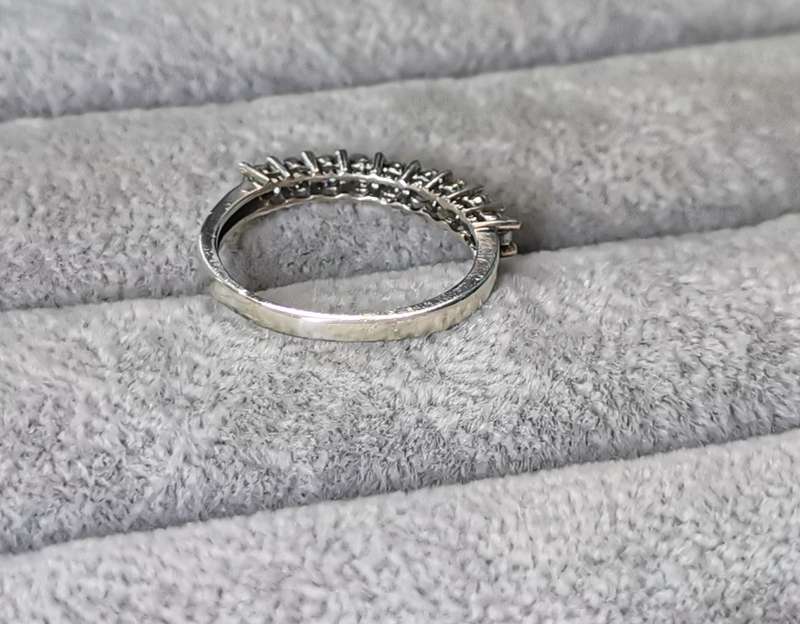 Stunning Silver Ring