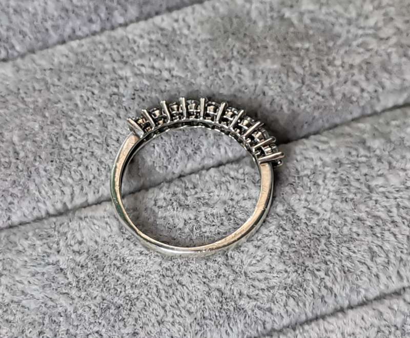 Stunning Silver Ring