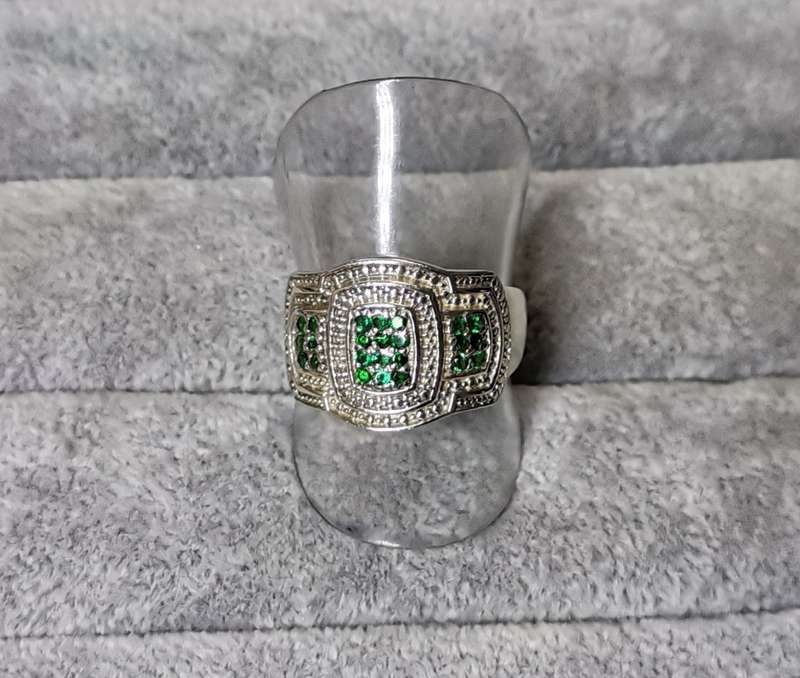 Dazzling Silver Ring
