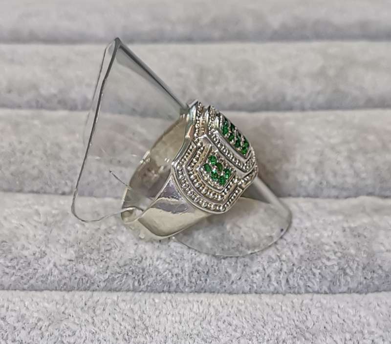 Dazzling Silver Ring