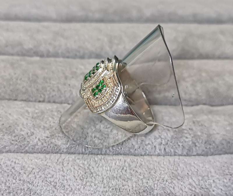 Dazzling Silver Ring