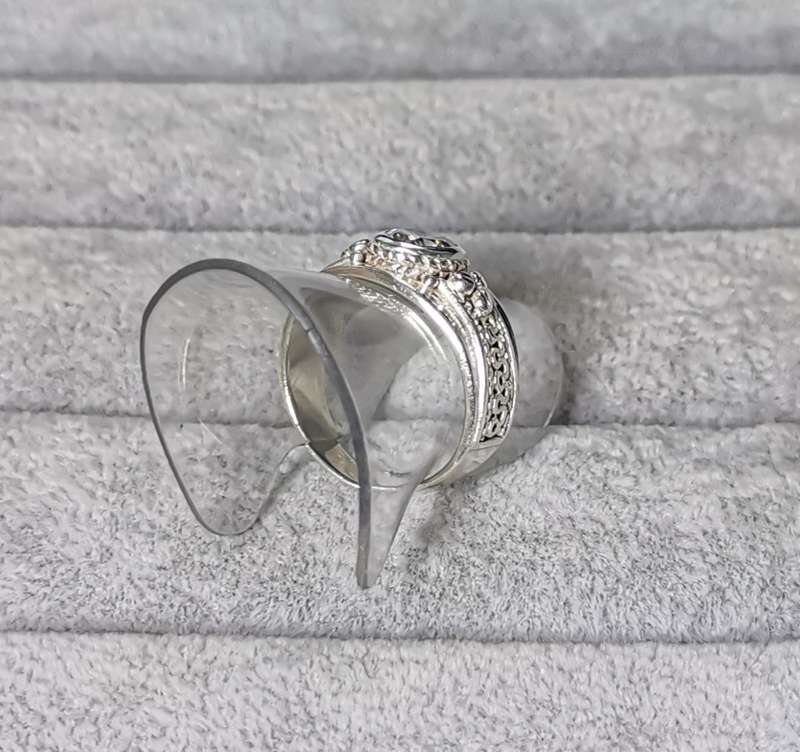 Detailed Silver Ring