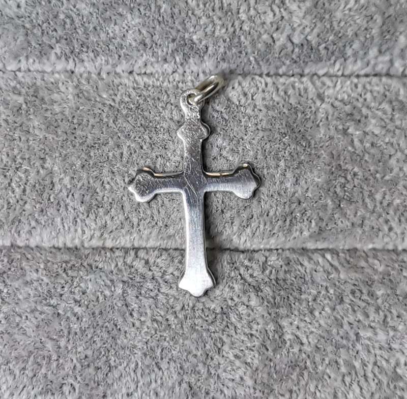 Cute Silver Cross Pendant