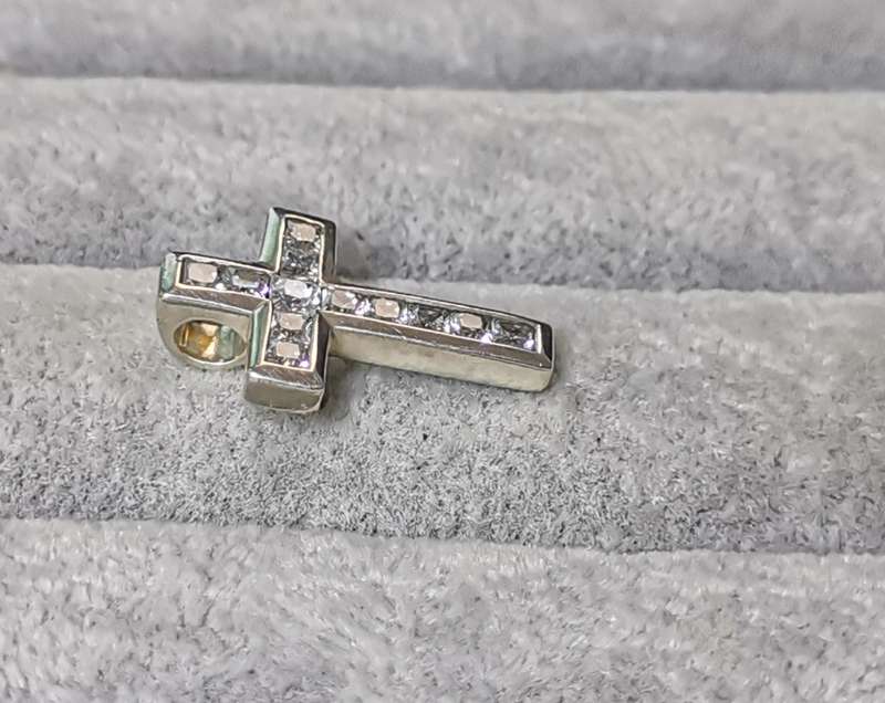 Cute Silver Cross Pendant