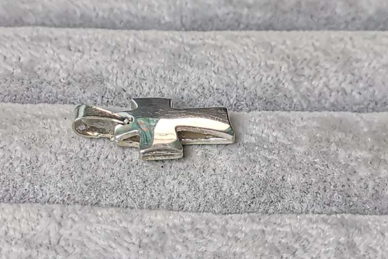 Cute Silver Cross Pendant