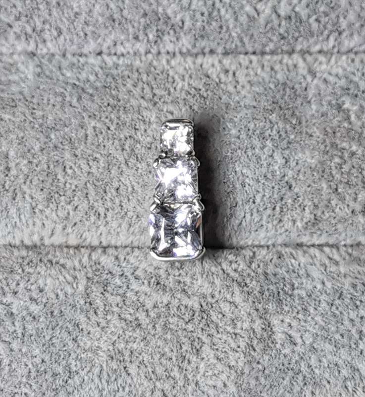 Dazzling Silver Pendant