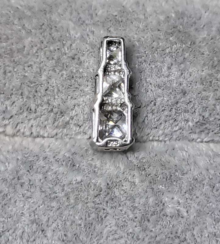 Dazzling Silver Pendant