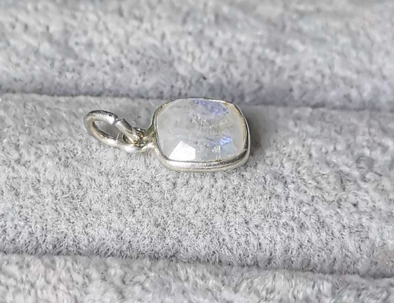 Silver Moonstone Pendant