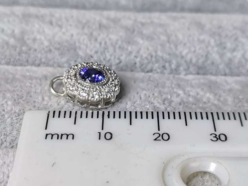 Dazzling Silver Pendant