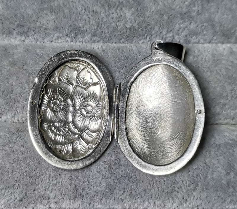 Silver Locket Pendant