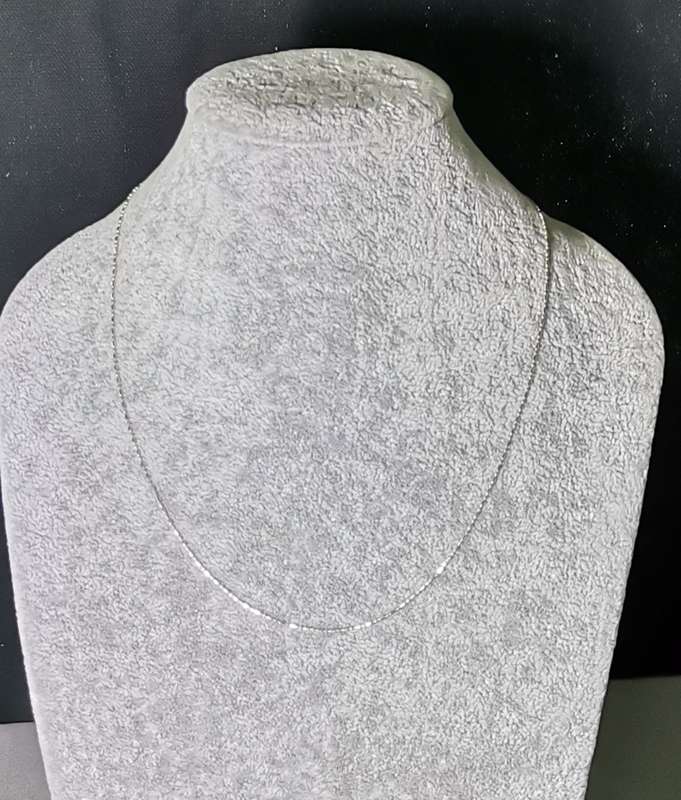 Pretty Silver Chain
