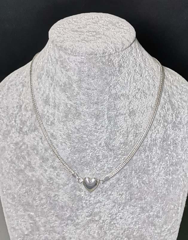Gorgeous Silver Chain