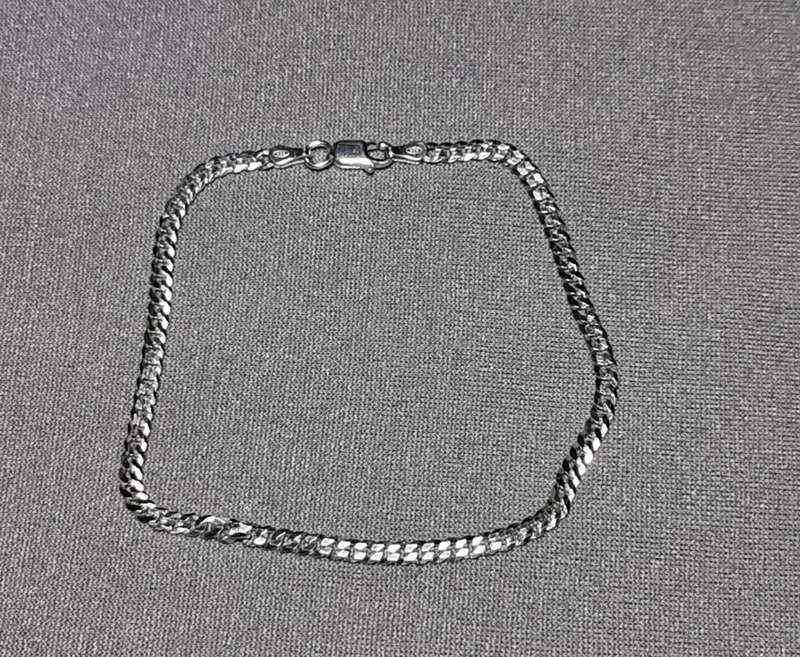 Silver Curb Bracelet