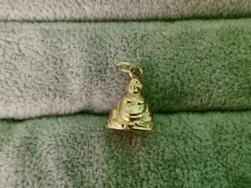 9ct Gold Buddha Pendant