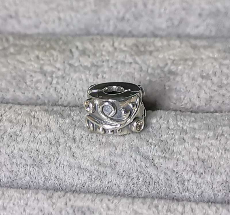Pandora Tendril Champagne Clip Charm