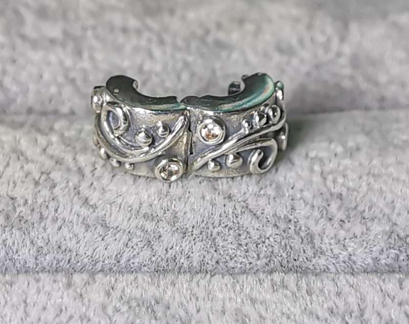 Pandora Tendril Champagne Clip Charm
