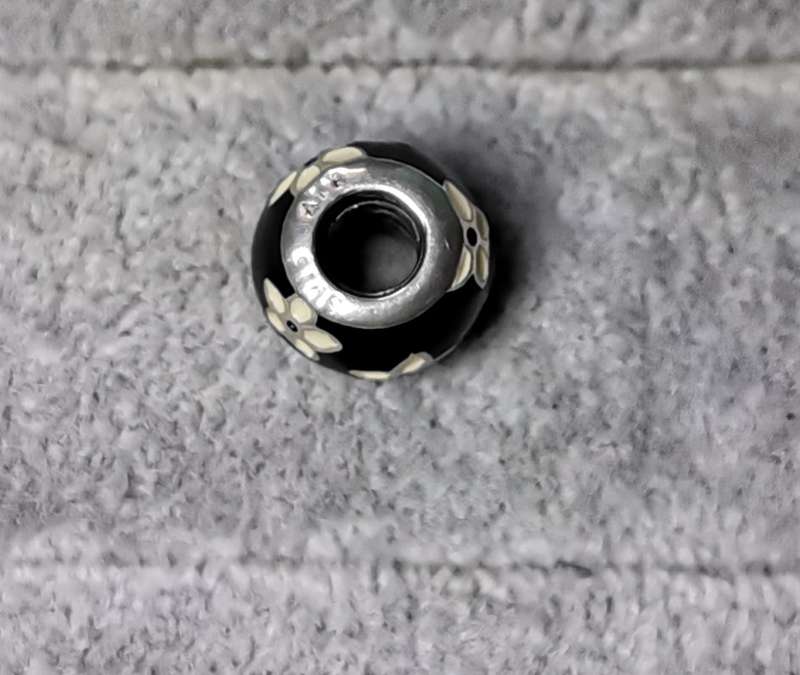 Pandora Mystic Flower Charm