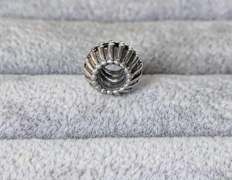 Pandora Showstopper Charm
