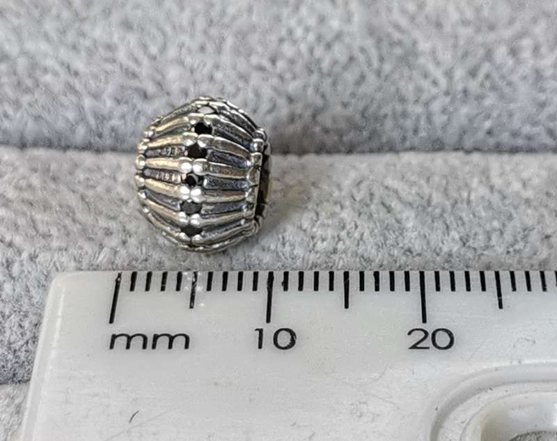 Pandora Showstopper Charm