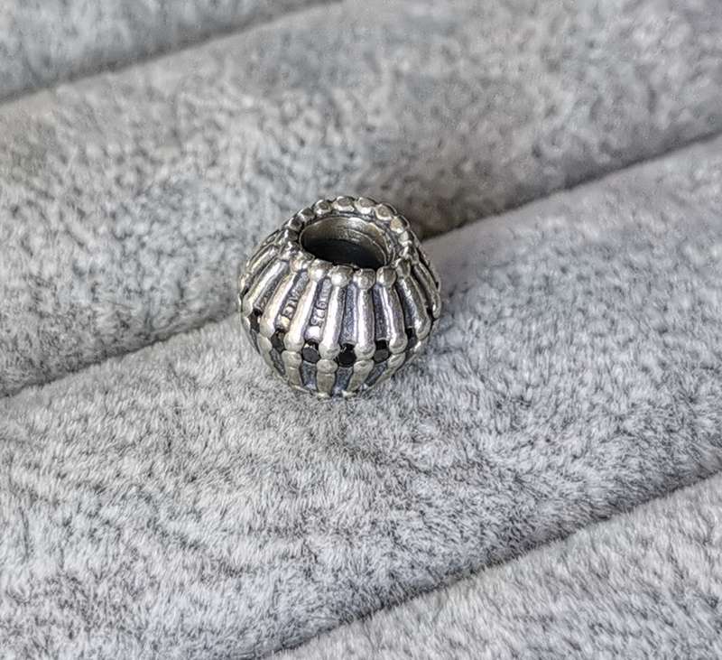Pandora Showstopper Charm