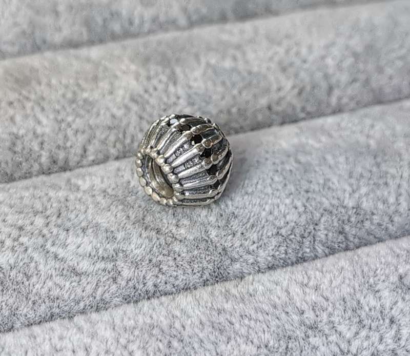 Pandora Showstopper Charm