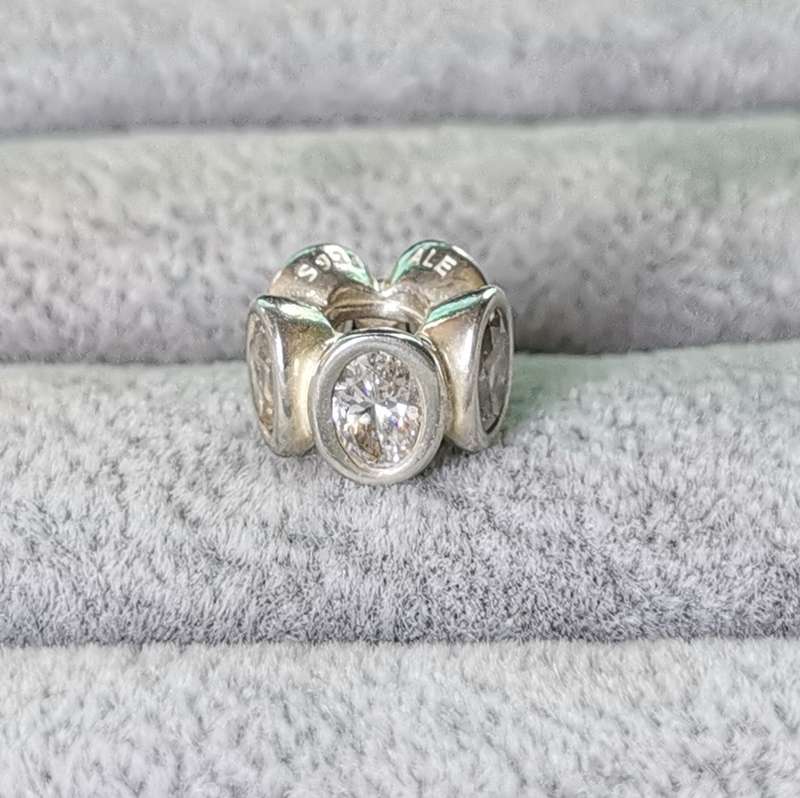 Pandora Oval Lights Charm