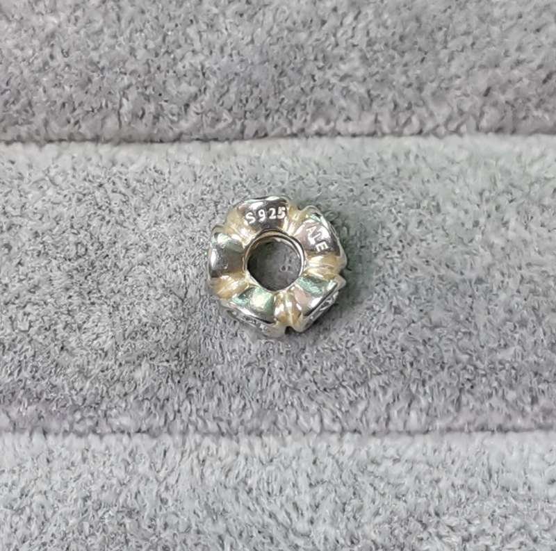 Pandora Oval Lights Charm