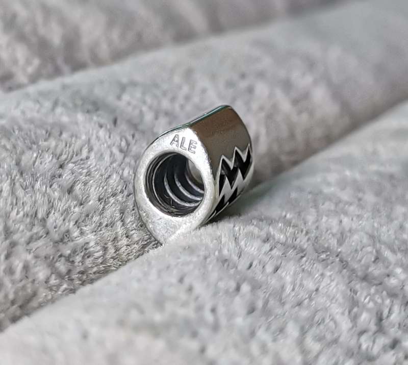 Pandora Aquarius Charm