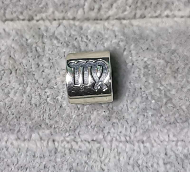 Pandora Virgo Charm