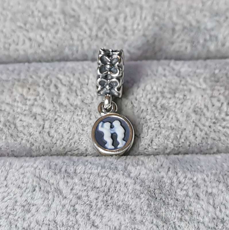 Pandora Gemini Agate Cameo Charm