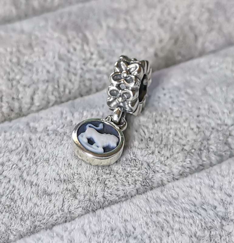 Pandora Leo Agate Cameo Charm