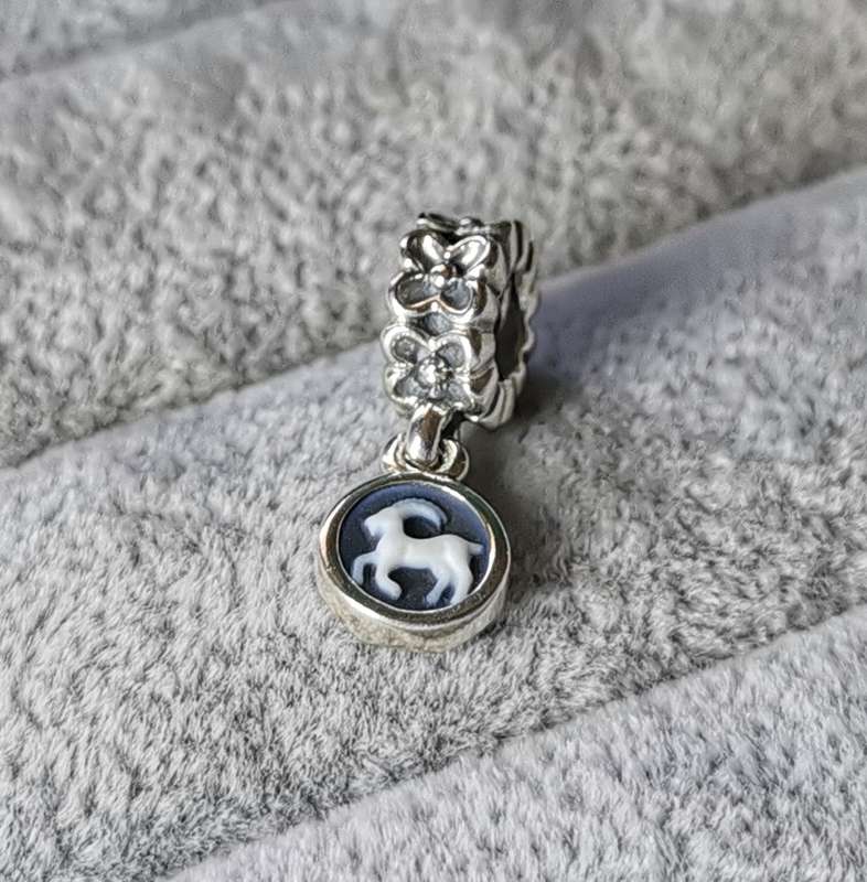 Pandora Capricorn Agate Cameo Charm