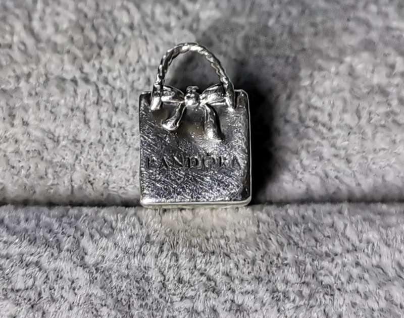Pandora Shopping Bag Charm