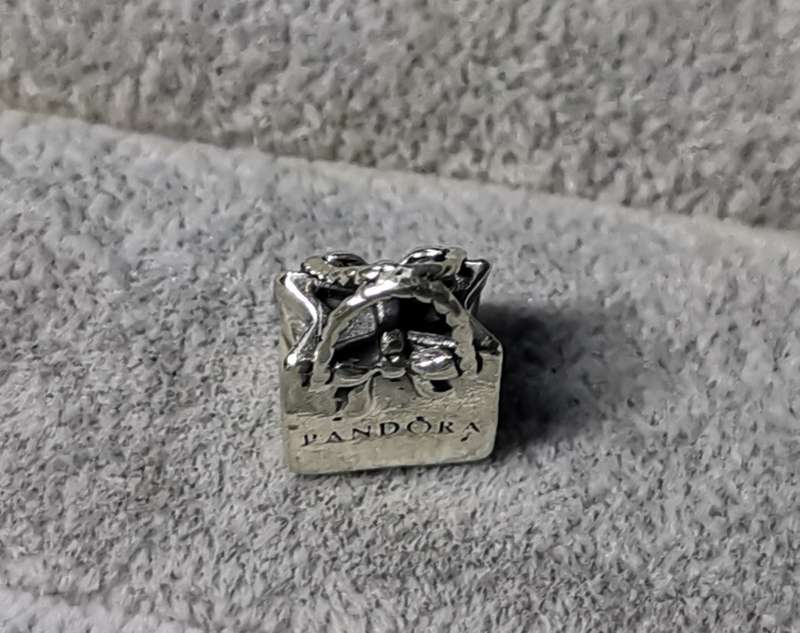 Pandora Shopping Bag Charm