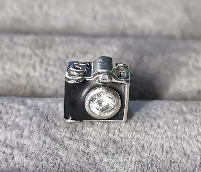 Pandora Sentimental Snapshots Camera Charm