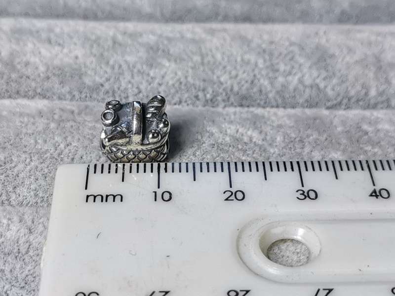 Pandora Picnic Basket Charm