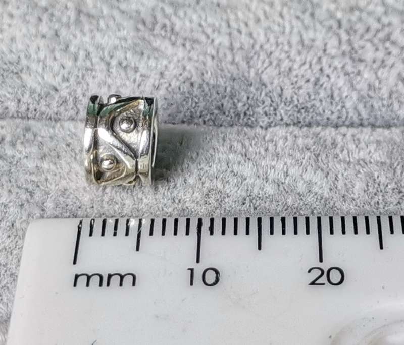 Pandora Waves and Dots Charm