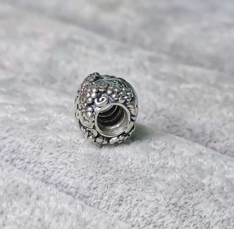 Pandora Vino Wine Charm